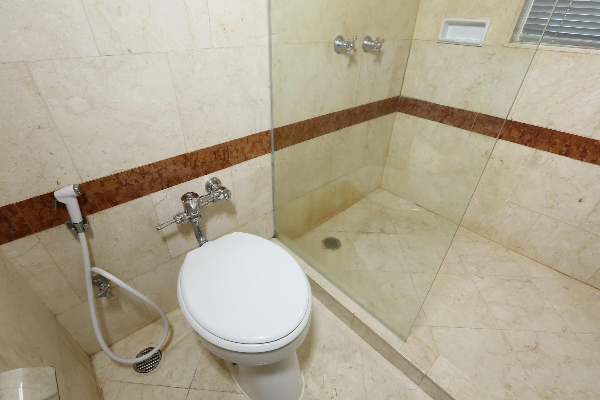 Hotel Santika 폰티아낙 외부 사진